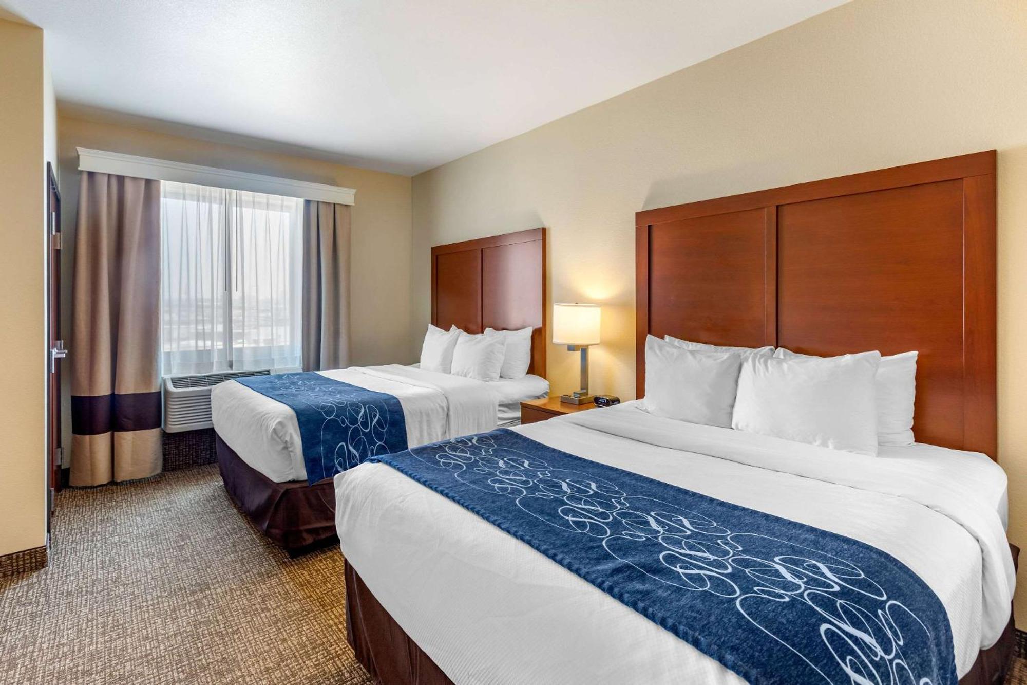 Comfort Suites Near Denver Downtown Buitenkant foto