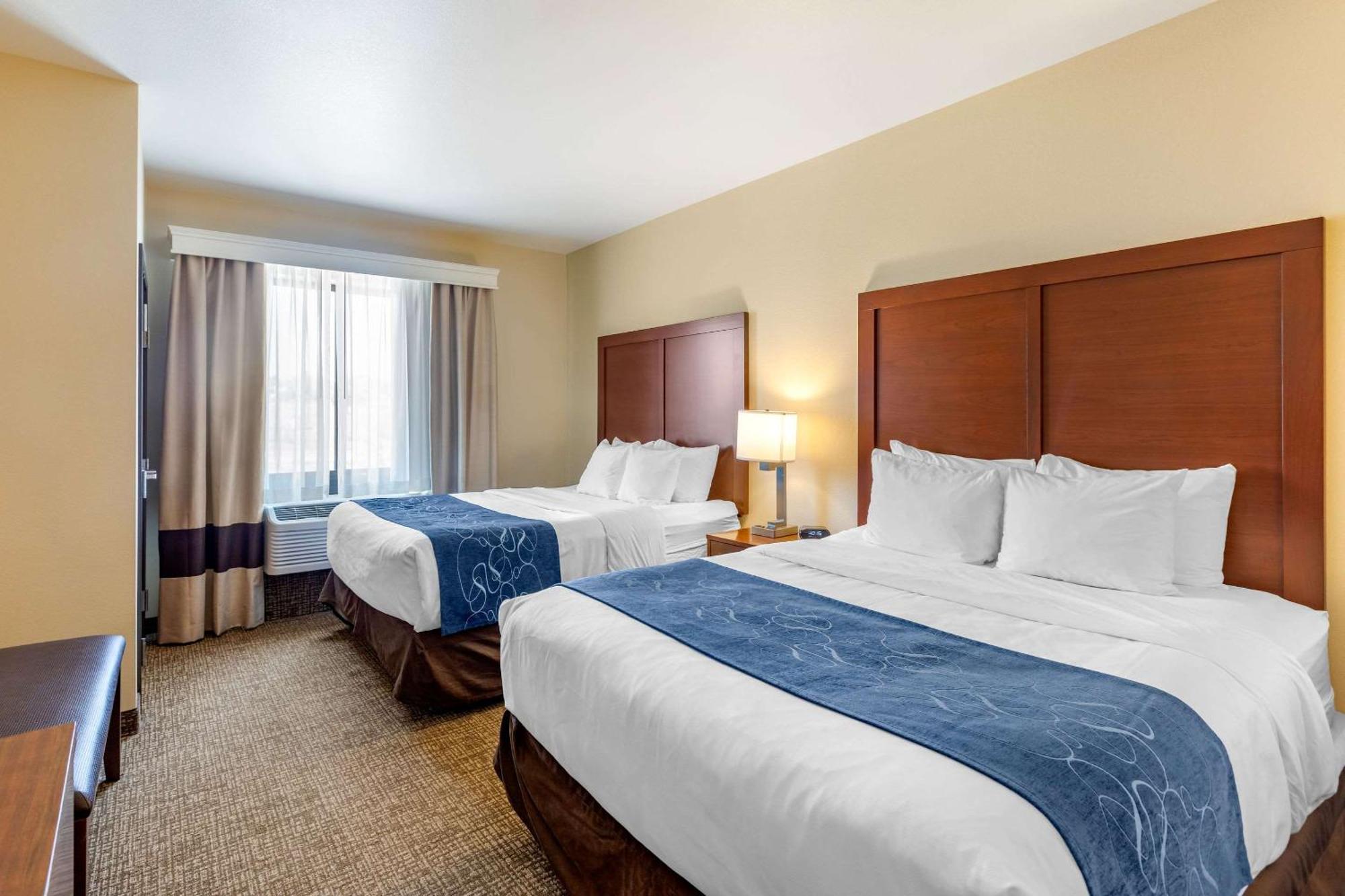 Comfort Suites Near Denver Downtown Buitenkant foto