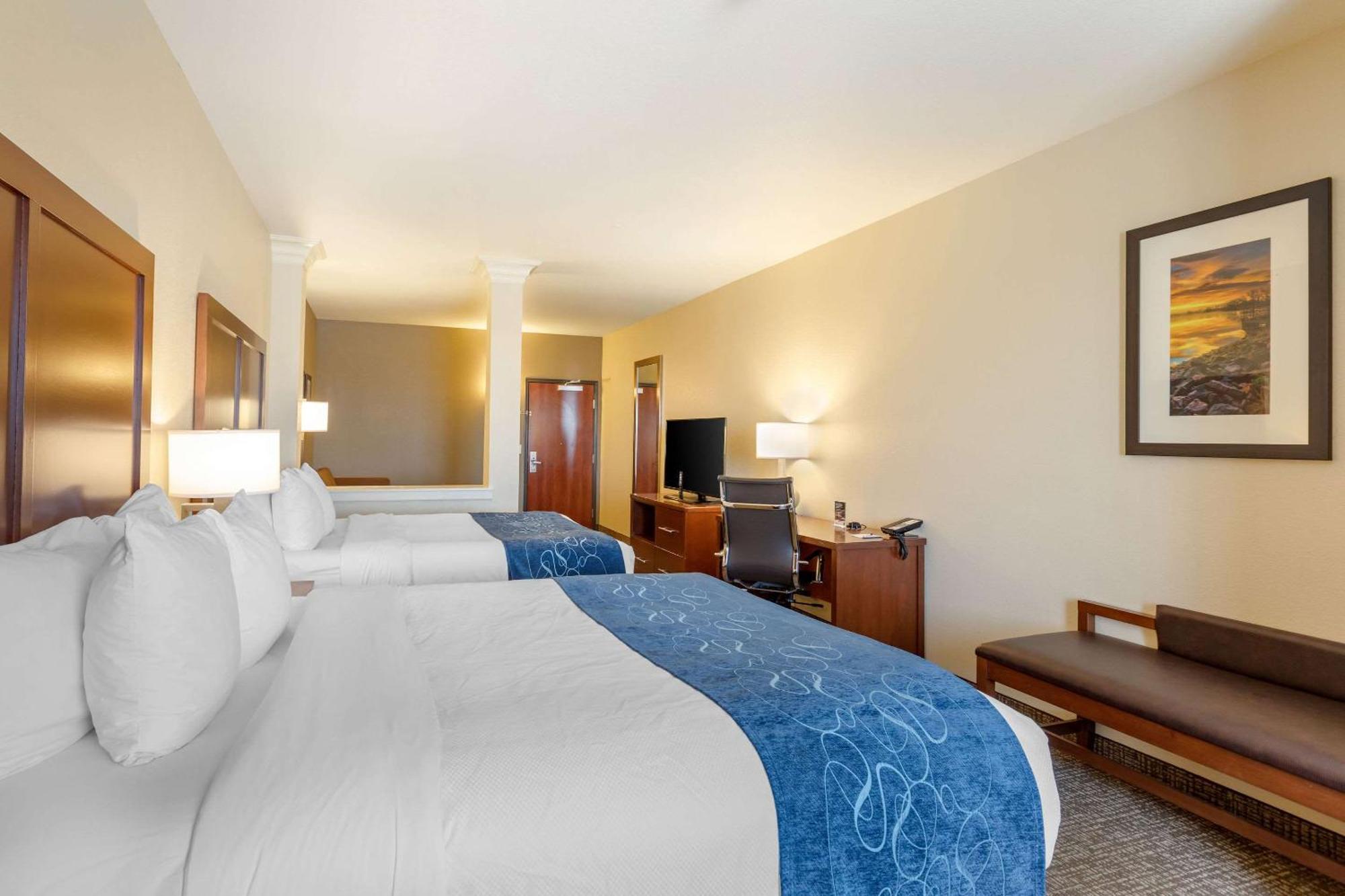 Comfort Suites Near Denver Downtown Buitenkant foto
