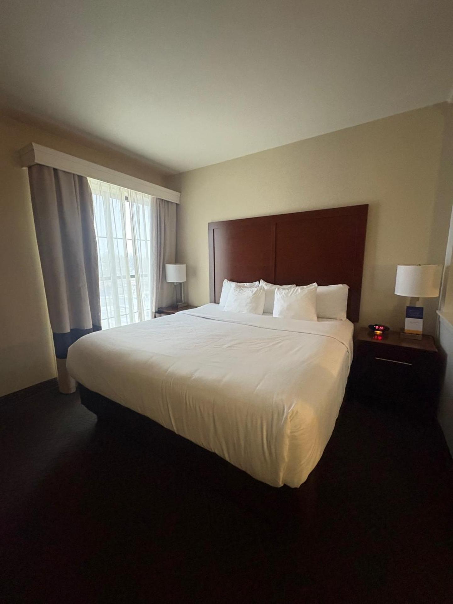 Comfort Suites Near Denver Downtown Buitenkant foto